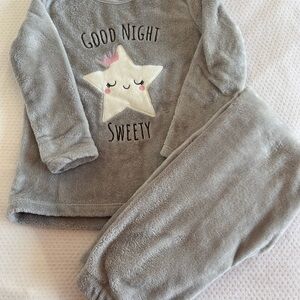 Gray Kids Pajamas with Star Design